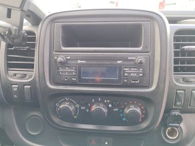 opel-vivaro-furgon-1-6-cdti-100-10 Thumbnail