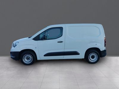 opel-combo-cargo-furgon-1-5td-s-s-l-12 Thumbnail