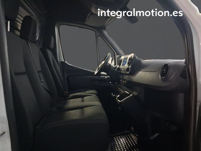 mercedes-sprinter-314-cdi-largo-3-5t-td-l3h2-9 Thumbnail