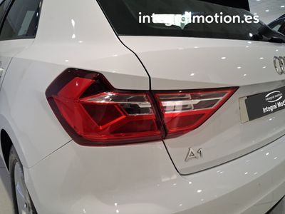 audi-a1-sportback-30-tfsi-85kw-116cv-s-tronic-27 Thumbnail