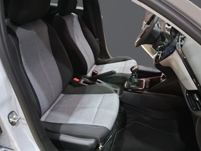 opel-corsa-1-2t-xhl-74kw-100cv-edition-8 Thumbnail