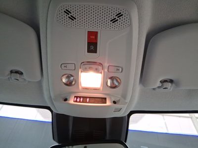 opel-corsa-1-2t-xhl-74kw-100cv-edition-18 Thumbnail