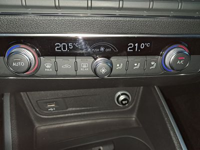 audi-q2-design-30-tfsi-85kw-116cv-16 Thumbnail