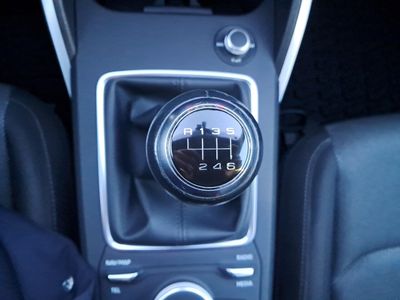 audi-q2-design-30-tfsi-85kw-116cv-17 Thumbnail