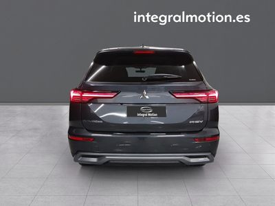 mitsubishi-outlander-phev-kaiteki-4wd-24 Thumbnail