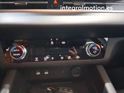 mitsubishi-outlander-phev-kaiteki-4wd-16 Thumbnail