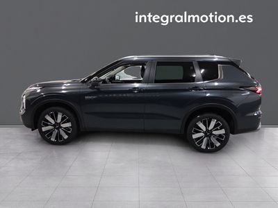 mitsubishi-outlander-phev-kaiteki-4wd-23 Thumbnail