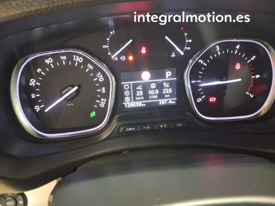 opel-zafira-life-2-0-td-bi-180-s-s-l3-bus-innov-std-at8-7pl-7 Thumbnail