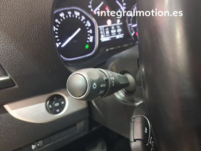opel-zafira-life-2-0-td-bi-180-s-s-l3-bus-innov-std-at8-7pl-13 Thumbnail