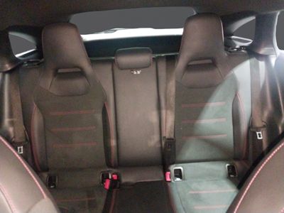 mercedes-cla-cla-200-d-dct-shooting-brake-19 Thumbnail