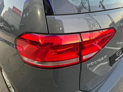 volkswagen-touran-2-0-tdi-85kw-trendline-dsg-7pl-26 Thumbnail