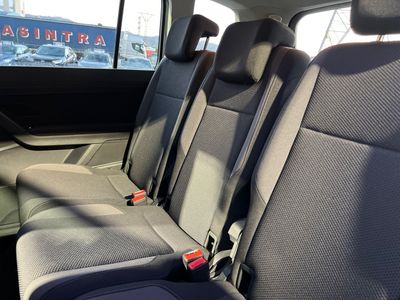 volkswagen-touran-2-0-tdi-85kw-trendline-dsg-7pl-20 Thumbnail