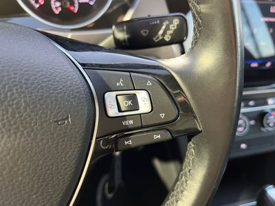 volkswagen-touran-2-0-tdi-85kw-trendline-dsg-7pl-11 Thumbnail