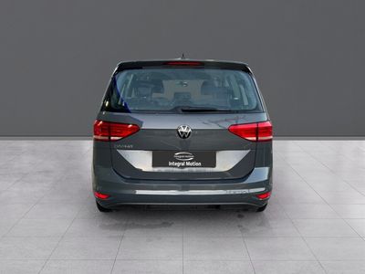 volkswagen-touran-2-0-tdi-85kw-trendline-dsg-7pl-23 Thumbnail