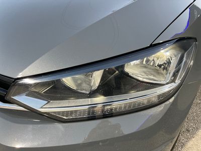 volkswagen-touran-2-0-tdi-85kw-trendline-dsg-7pl-25 Thumbnail
