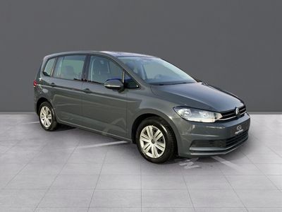 volkswagen-touran-2-0-tdi-85kw-trendline-dsg-7pl-1 Thumbnail