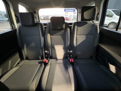 volkswagen-touran-2-0-tdi-85kw-trendline-dsg-7pl-18 Thumbnail