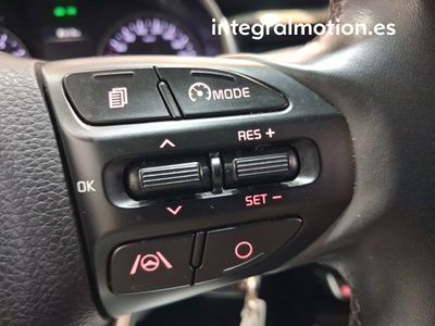 kia-stonic-1-2-dpi-62kw-84cv-drive-12 Thumbnail
