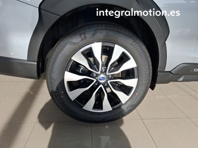 subaru-outback-2-5i-touring-cvt-lineartronic-awd-28 Thumbnail