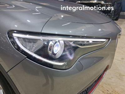 alfa-romeo-stelvio-2-2-di-sel-132kw-180cv-super-rwd-26 Thumbnail