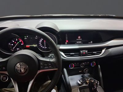 alfa-romeo-stelvio-2-2-di-sel-132kw-180cv-super-rwd-6 Thumbnail