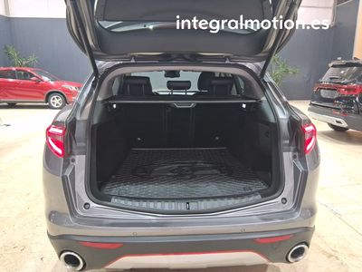 alfa-romeo-stelvio-2-2-di-sel-132kw-180cv-super-rwd-29 Thumbnail