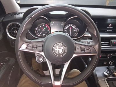 alfa-romeo-stelvio-2-2-di-sel-132kw-180cv-super-rwd-10 Thumbnail