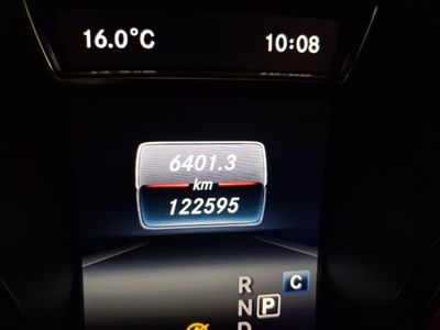 mercedes-clase-gla-gla-200-d-7 Thumbnail