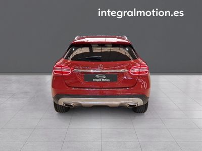 mercedes-clase-gla-gla-200-d-24 Thumbnail