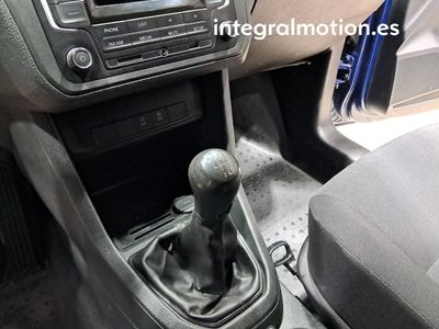 volkswagen-caddy-profesional-maxi-furg-n-2-0-tdi-102cv-11 Thumbnail