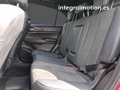 mitsubishi-eclipse-cross-phev-kaiteki-4wd-8 Thumbnail