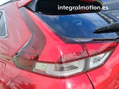 mitsubishi-eclipse-cross-phev-kaiteki-4wd-26 Thumbnail