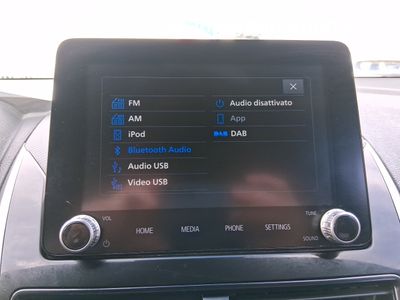 mitsubishi-eclipse-cross-phev-kaiteki-4wd-14 Thumbnail