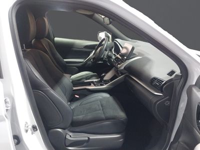 mitsubishi-eclipse-cross-phev-kaiteki-4wd-8 Thumbnail
