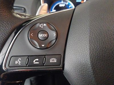 mitsubishi-eclipse-cross-phev-kaiteki-4wd-11 Thumbnail