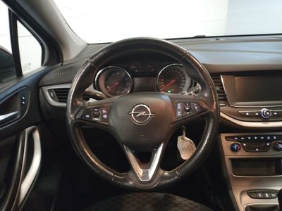 opel-astra-1-2-turbo-81kw-s-s-edition-5d-10 Thumbnail