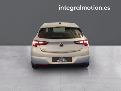 opel-astra-1-2-turbo-81kw-s-s-edition-5d-24 Thumbnail