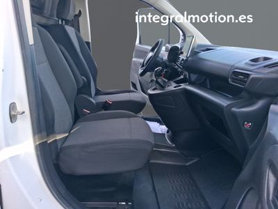 citro-n-berlingo-1-5-hdi-furgon-xl-100cv-7 Thumbnail