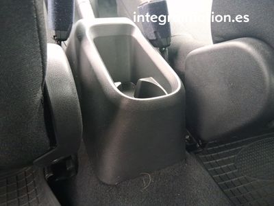 citro-n-c3-bluehdi-75kw-100cv-s-s-feel-pack-20 Thumbnail