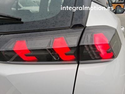 peugeot-2008-active-bluehdi-81kw-110cv-27 Thumbnail