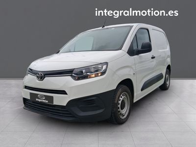 toyota-proace-city-van-furgon-1-5d-100cv-0