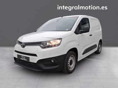 toyota-proace-city-van-furgon-1-5d-100cv-0