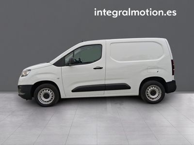 toyota-proace-city-van-furgon-1-5d-100cv-12 Thumbnail