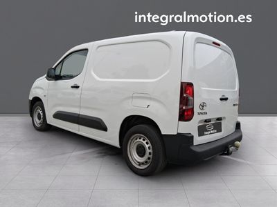 toyota-proace-city-van-furgon-1-5d-100cv-3 Thumbnail