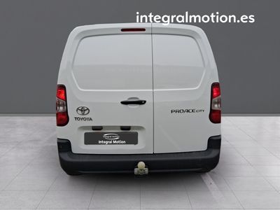 toyota-proace-city-van-furgon-1-5d-100cv-13 Thumbnail