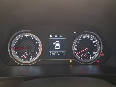 hyundai-i20-1-0-tgdi-74kw-100cv-48v-essence-14 Thumbnail