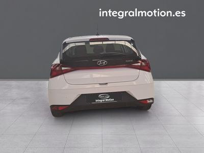 hyundai-i20-1-0-tgdi-74kw-100cv-48v-essence-23 Thumbnail