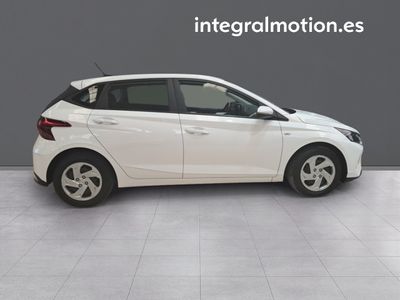hyundai-i20-1-0-tgdi-74kw-100cv-48v-essence-24 Thumbnail