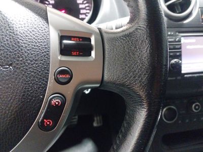 nissan-qashqai-1-6-stop-start-acenta-4x2-12 Thumbnail