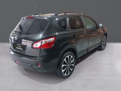 nissan-qashqai-1-6-stop-start-acenta-4x2-4 Thumbnail